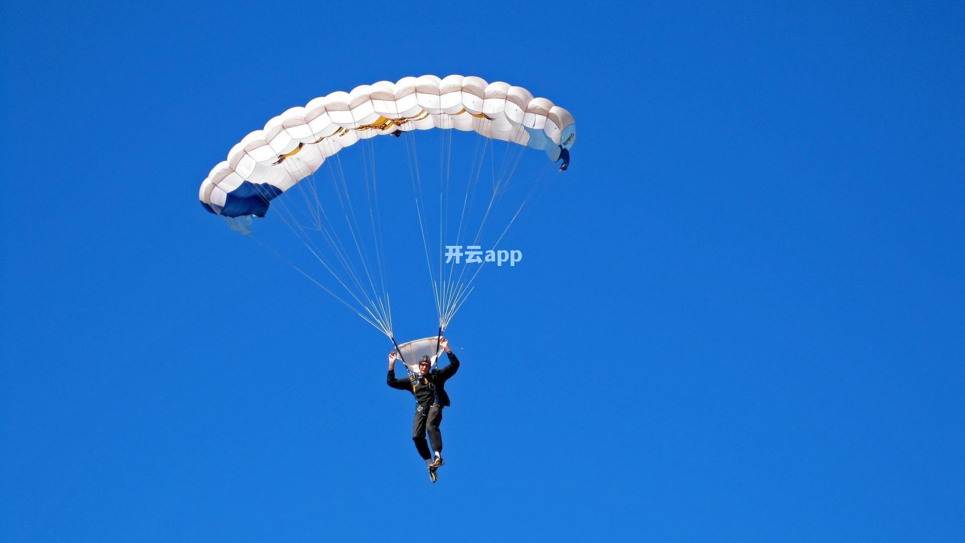 德天空曝蓝军维拉竞逐巴黎新星姆巴耶，法甲豪门强硬表态拒放未来翼锋